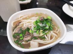 -牛壹品牛肉拉面(东风路店)