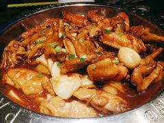鸡翅煲-胖哥俩肉蟹煲(湖滨银泰in77店)