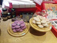 紫薯味娃娃鱼饼-印象鲵宴·张家界地标美食名片(溪布街店)