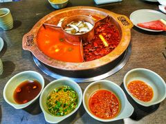 -滇釜火锅·能喝汤的火锅(车公庄店)