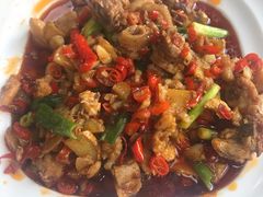 -独一佳老胡湘菜馆(矿山路店)