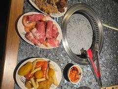 -阪尚皇·原切牛排·烤肉火锅自助(北京路店)