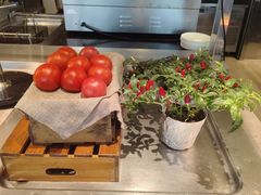 -圣丰索菲特·2 On 988 Café 自助餐厅