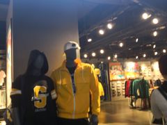 -斯凯奇(西安曲江大悦城店)