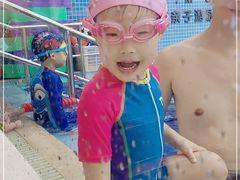 -龙格亲子游泳·水育早教运动中心(绿宝中心)