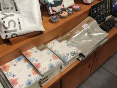 -西西弗书店(三峡广场湟恩新纪元购物广场店)