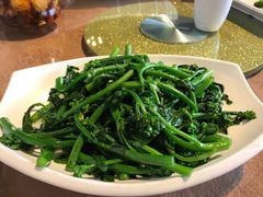 -东馆和天下特色餐饮(工农店)