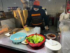 -大学城商业街美食城