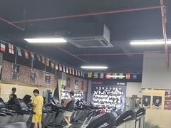 -星动力健身俱乐部(新塘店)