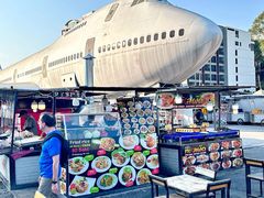 -滨海尚泰美食广场