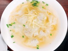 -陆氏馄饨(烟雨长廊店)