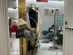 -海马体照相馆(环贸iapm大师爱情店)