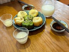 -鑫震源·苏式大虾生煎(山塘街店)