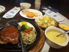 -皇品世家牛排(七一路店)