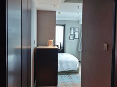 -上海龙之梦万丽酒店