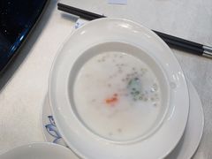 -香山湖家家宴(中山陵店)
