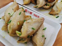 -小姜锅贴(凤凰街店)