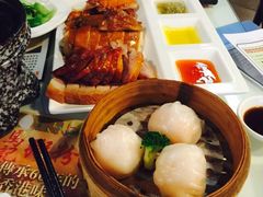 -新大咀港式茶餐厅(宝山万达店)