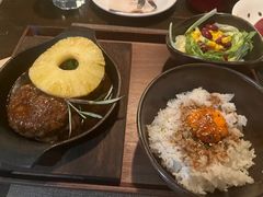 手工和牛肉饼饭单人套餐-食间牛排(重庆路万达店)
