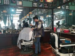 -青青男士理发馆（绅士复古油头馆）