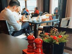 -广州富力君悦大酒店·关系酒廊