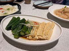 油淋秋葵鲜腐竹-萃華楼(王府井店)
