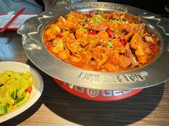 -胖哥俩肉蟹煲(上海悦荟广场店)