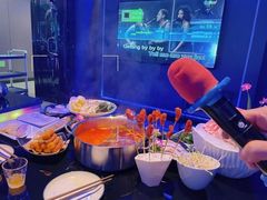 -唯爱KTV聚会餐厅(仙林东城汇店)