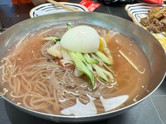 -许哥东北烧烤·铁丳烤串·宫后夹肉(繁花中心店)