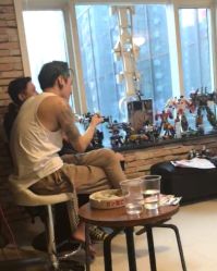 -Black Tattoo Studio