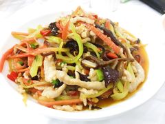 -乡土特色.冷锅鱼.牦牛肉汤锅