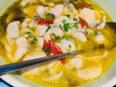 酸菜鱼-新白鹿餐厅(金鹰新街口店)