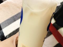 茉莉奶绿&nbsp;中杯-茶百道(盛京大奥莱店)