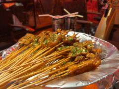 -何师烧烤Pro ·江湖川菜·小龙虾·精酿(太古里旗舰店)