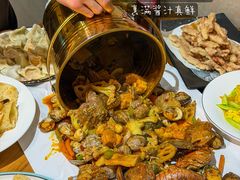 -东来菜馆•手抓海鲜家常菜•海鲜锅贴(鸽子窝店)