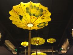 -沪小二炭火蛙锅(淮海中路美食不夜城店)