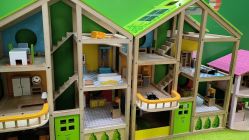 -莫莉幻想儿童乐园(广州番禺永旺店)