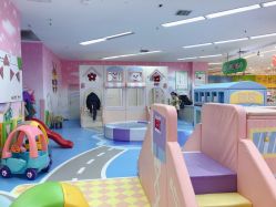 -孩子王童乐园(青岛万达店)