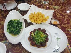 -鹊华居·地道鲁菜·海鲜·融合味(大明湖店)