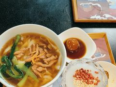 -呷佬·长沙手工米粉(金沙江路店)