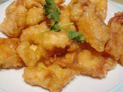 东北名菜锅包肉-小船渔村•大连菜•大连焖鱼(黄河路店)
