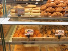 -金色麦甜糕点(面包.蛋糕.华苑店)