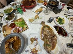 -酒问半山·悦享餐厅