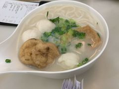 鱼丸河粉-翠华餐厅(香港国际机场店)