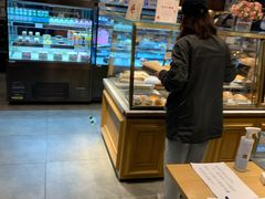面包甜点陈列柜-多乐之日(西苑龙湖店)