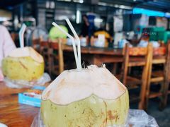 椰青-阿浪海鲜连锁加工店(B栋2排1号火车头店)