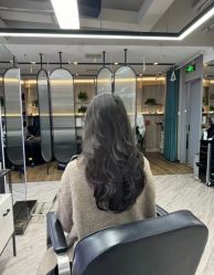 -奈川烫染Salon