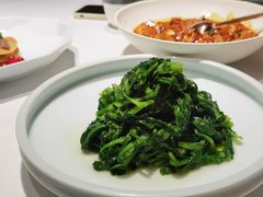 清炒茼蒿-二十四单 淮扬新味