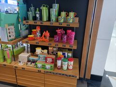 -星巴克(广州中华广场B1层店)