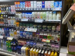 -全家便利店(上海火车站站二店)